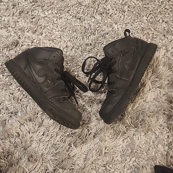 Kids Nike Jordan mid airforce. - Picture 6 of 6